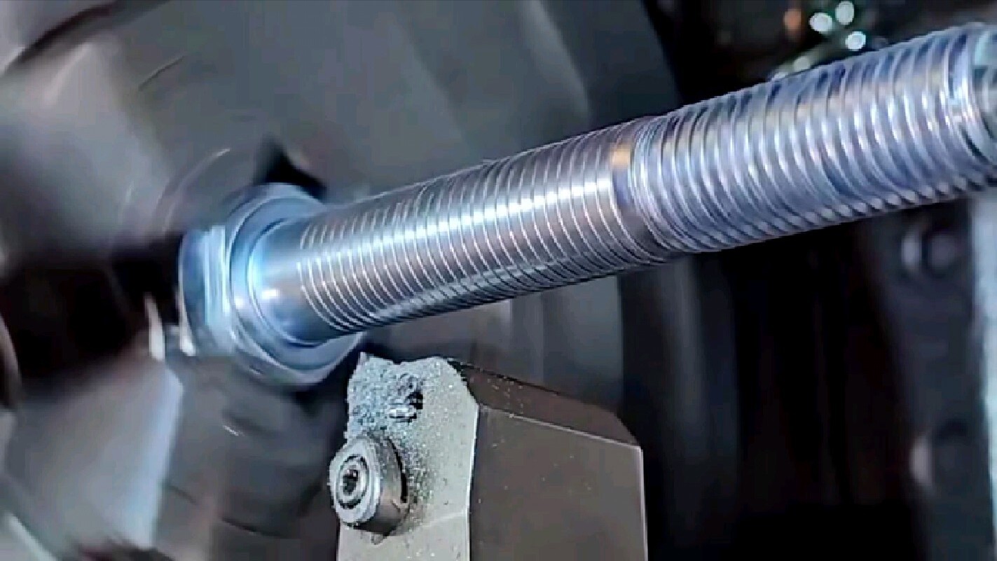 Thread turning High-precision thread turning process on CNC lathe machines — accurate internal and external thread cutting for custom metal and plastic components.